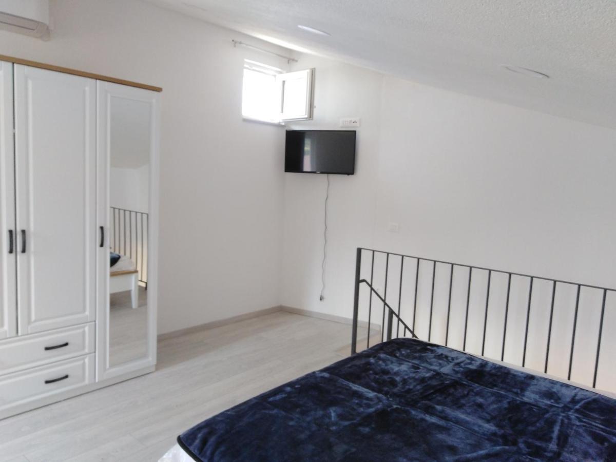 Apartment Emi *